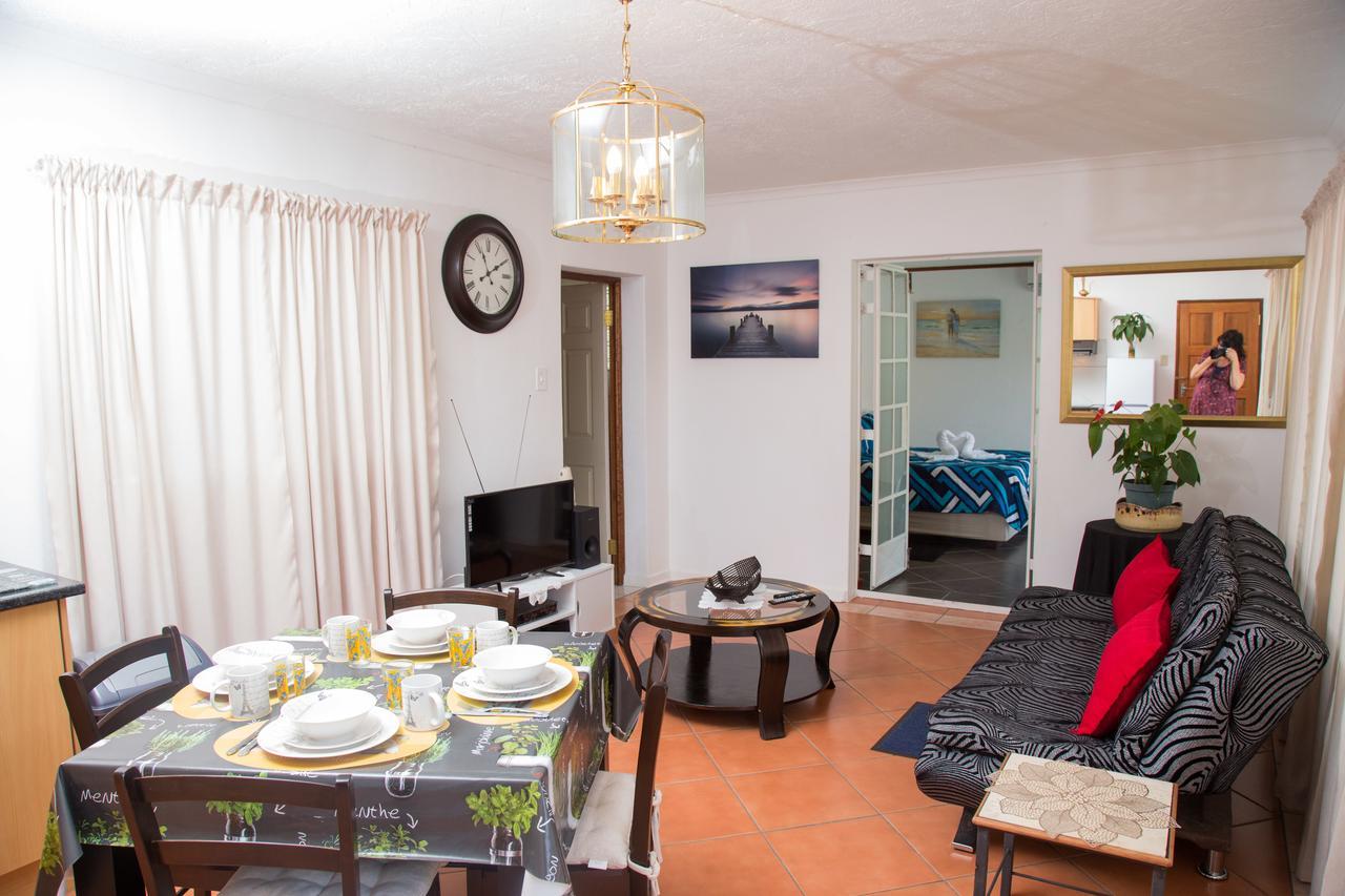 29 Polvy Street Hotel Mbombela Kültér fotó