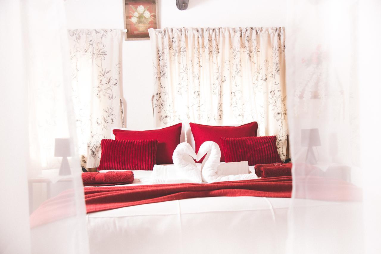 29 Polvy Street Hotel Mbombela Kültér fotó