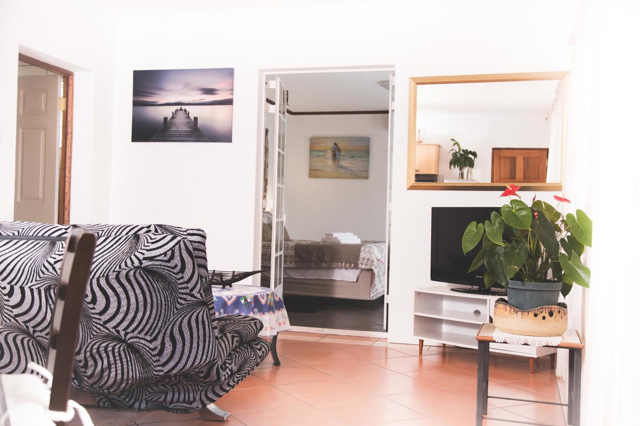 29 Polvy Street Hotel Mbombela Kültér fotó